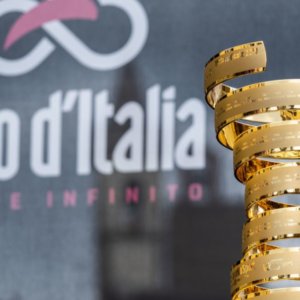 Covid Giro d'Italiaが始まります：エトナからドロミテまで