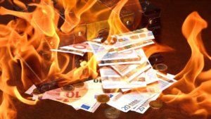 Euro o soldi bruciati