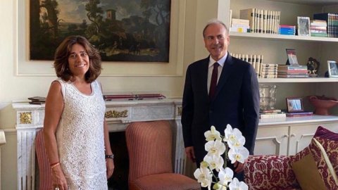 Fs: CEO Battisti কলম্বিয়ার রাষ্ট্রদূতের সাথে দেখা করেছেন