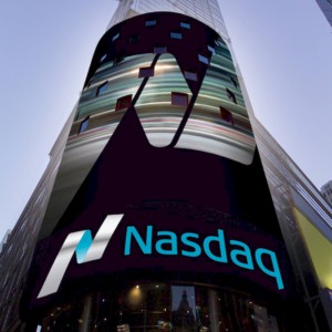 Nasdaq e Borse Ue al top, occhio alla Fed, eurobond al via