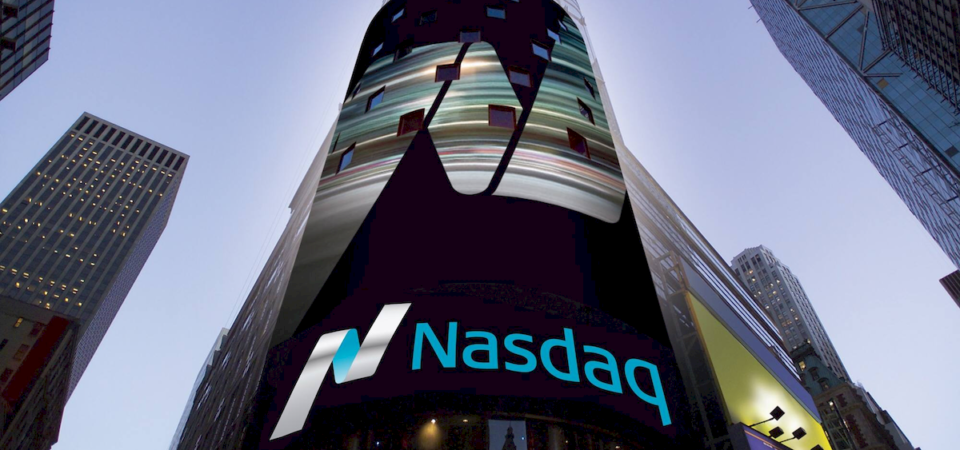 Borse 6 agosto: Wall Street dà slancio all’Europa, listini in rialzo alla vigilia dei dazi. A Milano banche in spolvero, rimbalza il petrolio
