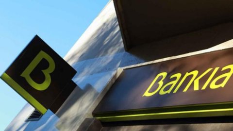 Spagna, banche: fusione in vista per Bankia e Caixa