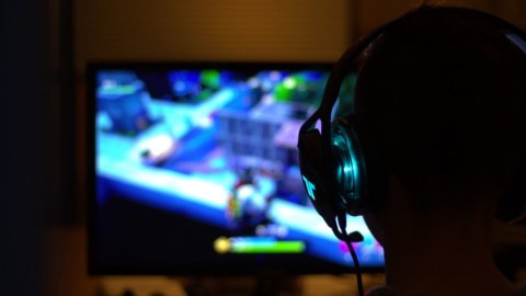 De la LinkedIn la Fortnite și Yahoo: marii tehnicieni părăsesc China