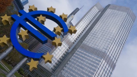 Bce: Pil Eurozona +5% nel 2021, sale più del previsto l’inflazione