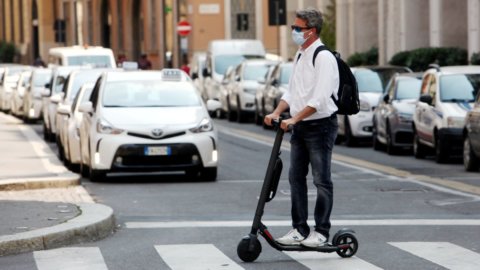 Mobilidade verde: Milão no topo, mas há muito o que fazer