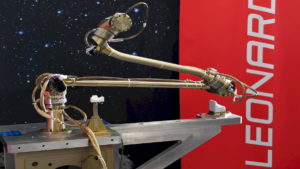 Braccio robotico di Leonardo da usare su Marte
