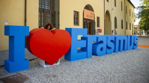 Erasmus+: il 40% dei giovani ha svolto un’esperienza lavorativa all’estero. Indagine Inapp