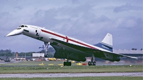 آج ہوا - Concorde نے آخری بار 2003 میں اڑان بھری تھی۔