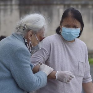 Lockdown à vista para Milão e Nápoles: Roma, Turim e Bolonha na balança