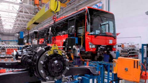 Cnh اکاؤنٹس اور Iveco کی فروخت کے ساتھ چلتا ہے۔