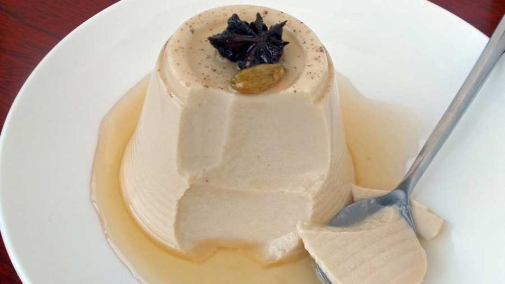 Panna-cotta-au-parmesan-saveur-à-la-truffe