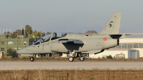 Leonardo: the first two M-345s delivered to the Air Force