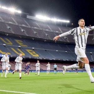 Juve und CR7 deklassieren Messis Barca, Lazio ok