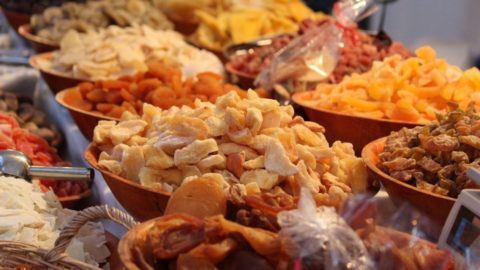 Frutos secos na passagem de ano: razões históricas e propriedades nutricionais