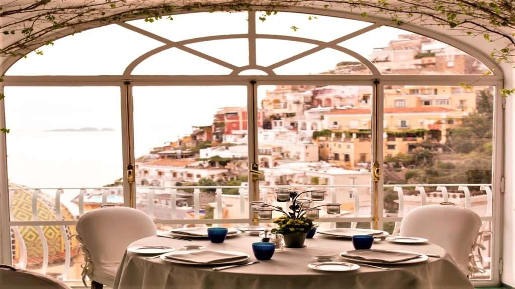 Positano dari restoran La Sponda di Le Sirenuse