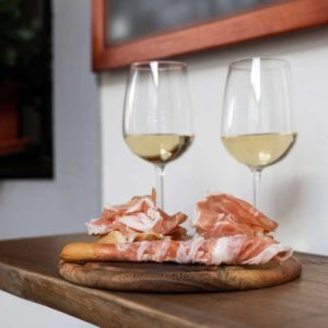 Aperitivo a casa: iniziativa del Prosciutto di San Daniele a supporto dei ristoratori italiani