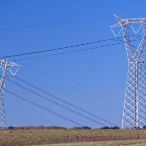 Terna: 60 millones para líneas eléctricas en Lombardía