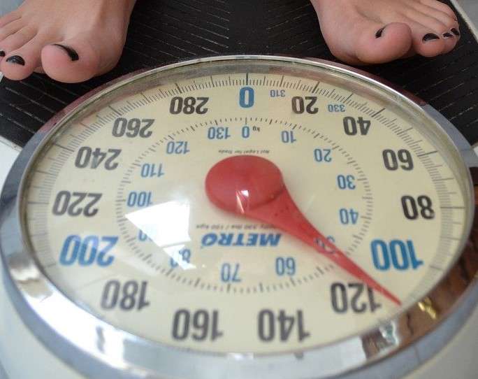 dieta e peso eccessivo dopo feste foto pixabay