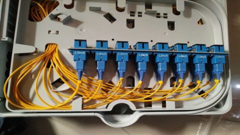 Internet su fibra, rame e misto: come riconoscere la connessione più veloce