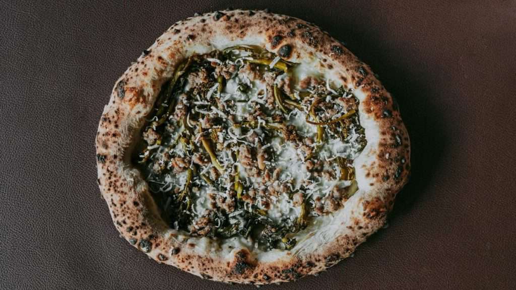 Pizza com Chiacchietegli por Luca Mastracci Pizzeria Pupillo em Priverno