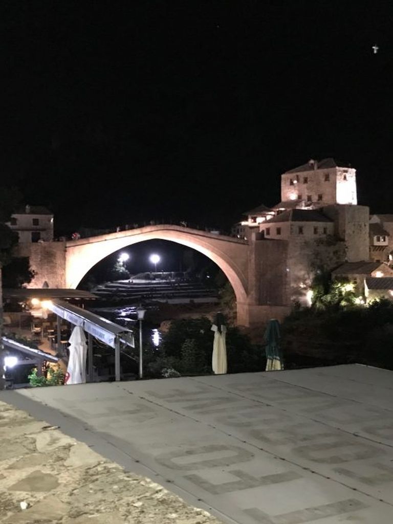 Mostar köprüsü