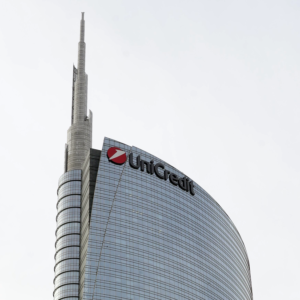 Unicredit rivoluziona il settore Corporate e potenzia la squadra a supporto delle imprese italiane