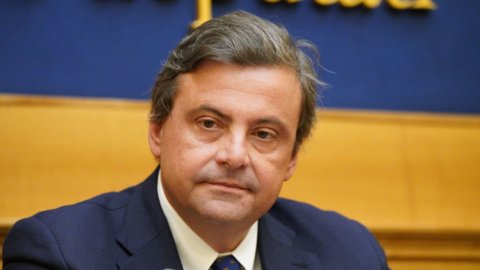 Elections 25 September 2022: Calenda's project to restart Italy. All in a new book