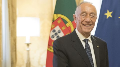 Portugal: Rebelo de Sousa confirmado como presidente