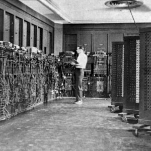 PASÓ HOY – Nacía Eniac, “la primera computadora de la historia”: era 1946