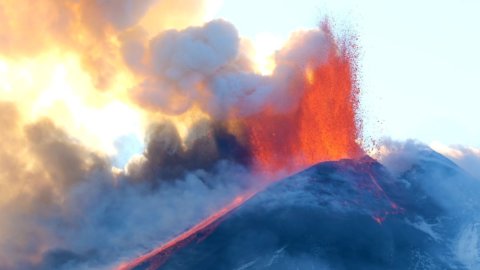 Etna, erupción del 16 de febrero: videos e imágenes