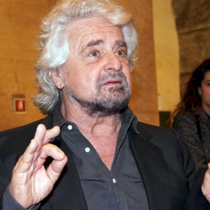 M5S, Grillo dà il benservito a Conte. Scissione in vista?