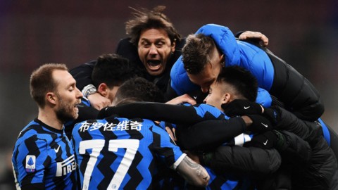 Inter menyalip Milan dan memimpin, Roma menyalip Juve