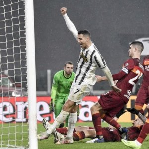 Juve melewati kegagalan Roma, Naples dan Atalanta