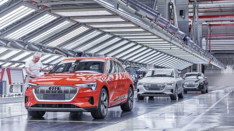 Audi: conti giù, ma recupero nel II semestre. In Borsa vola l’auto