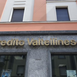 Opa Creval alle battute finali: 4 strade per Crédit Agricole Italia