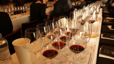 Wine Enthusiast:  I 100 migliori vini al mondo sotto i 15 dollari, 11 sono italiani