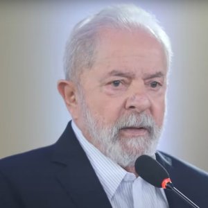 Lula Çin'i ziyaret ediyor: İş ve teknolojilere dikkat edin ama aynı zamanda Rusya-Ukrayna savaşına da odaklanın