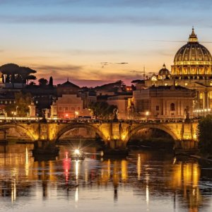 Turismo a Roma, dalla crisi profonda alla ripresa: gli scenari di Intesa Sanpaolo