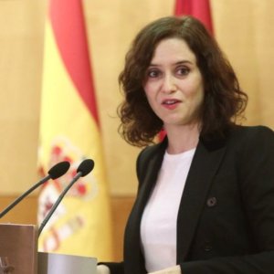 Alegeri de la Madrid: dreapta triumfă, Sanchez la un nivel minim