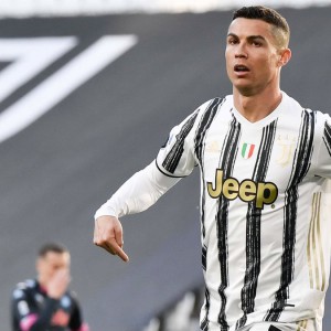 Juve: یہاں Locatelli ہے جبکہ CR7 اس کی الوداعی کی افواہوں کو بجھا دیتا ہے۔