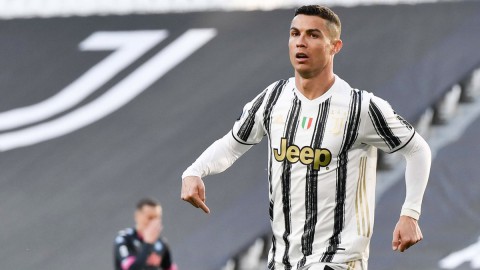 Juve ressuscita com CR7 e Dybala, mas Inter hipoteca o Scudetto