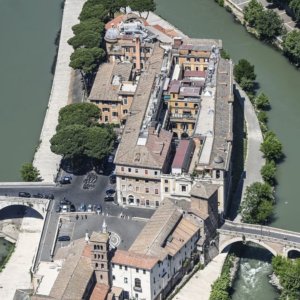 Fatebenefratelli: Del Vecchio in campo per l’ospedale romano