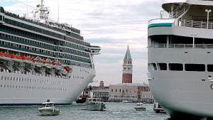 Nave a Venezia