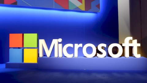 Trimestrale Microsoft: utile oltre le stime, ma il titolo affonda