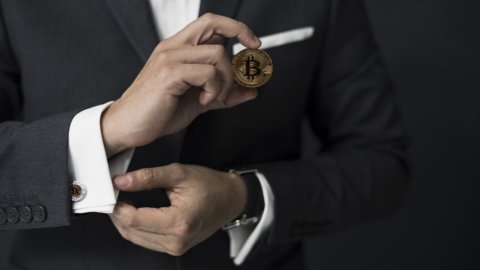 Investiția în criptomonede: riscurile și cele mai bune oportunități ale momentului