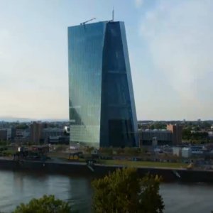 ECB بلیٹن: 2024 میں GDP نئے جھٹکوں کا نیٹ دوبارہ شروع کرے گا اور افراط زر میں کمی ہوتی رہے گی۔ نرخ؟ جب تک ضروری ہو پابندی