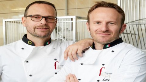 Eine Biene wird uns retten: Pasticceria Filippi adoptiert Bienenstöcke in Zané