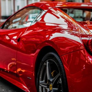 Ferrari, trimestrale sprint: utili, ricavi e consegne in forte rialzo