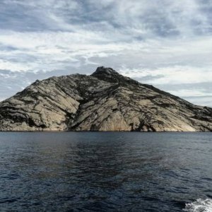 Montecristo, pulau misteri di masa Covid