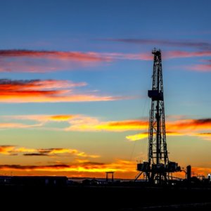 Clima, le Big Oil corrono ai ripari: più dividendi e rinnovabili